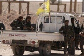 ميليشيا “قسدٍ” تعتدي على مشفى بديرِ الزورِ وتعتقلُ ممرّضينَ منه وتحرقُ سياراتٍ ومنازلَ